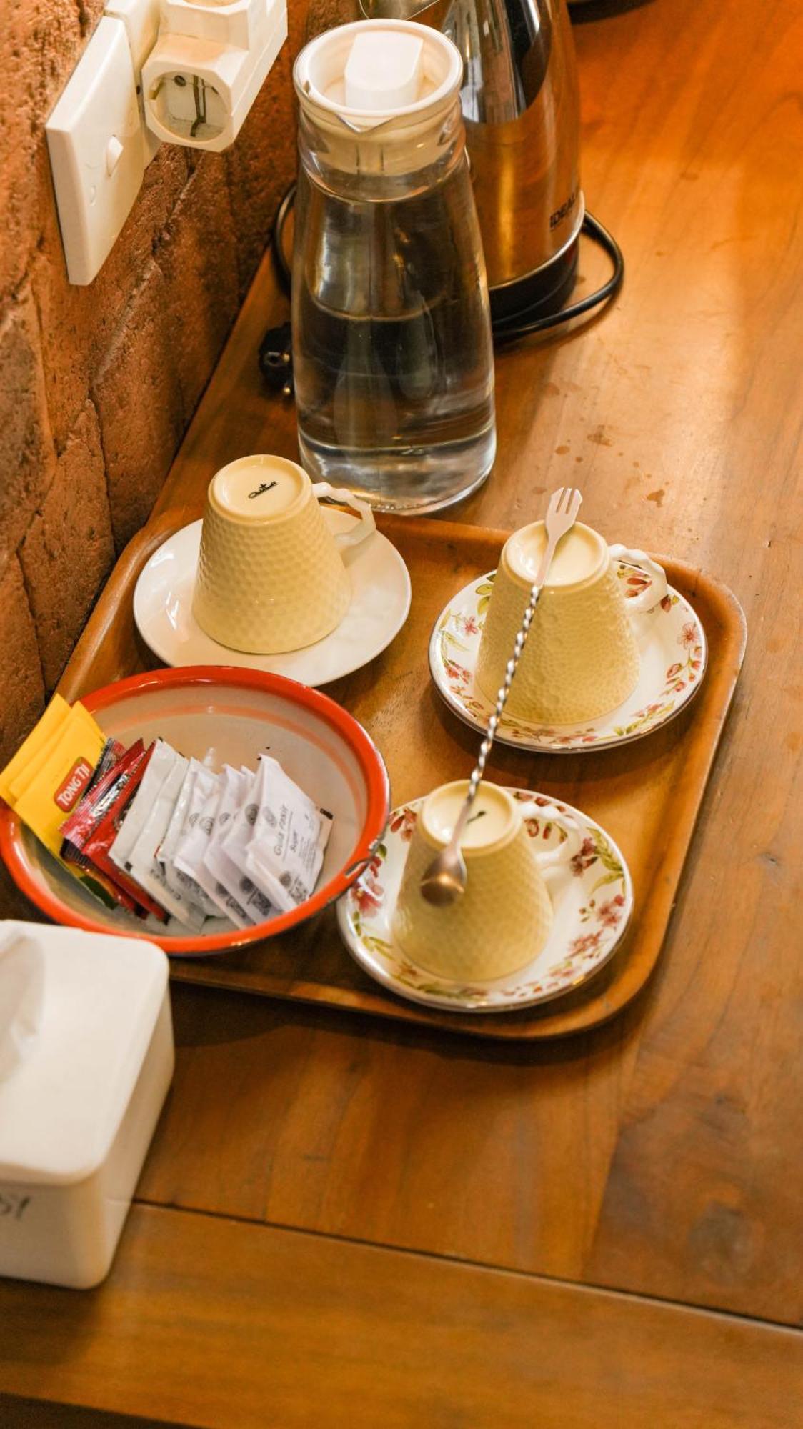 Djajanti House Bed & Breakfast Semarang Ngoại thất bức ảnh